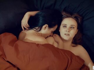 Tettona matura e triste casalinga avendo lesbica sesso: sesso clip 6d | youporn